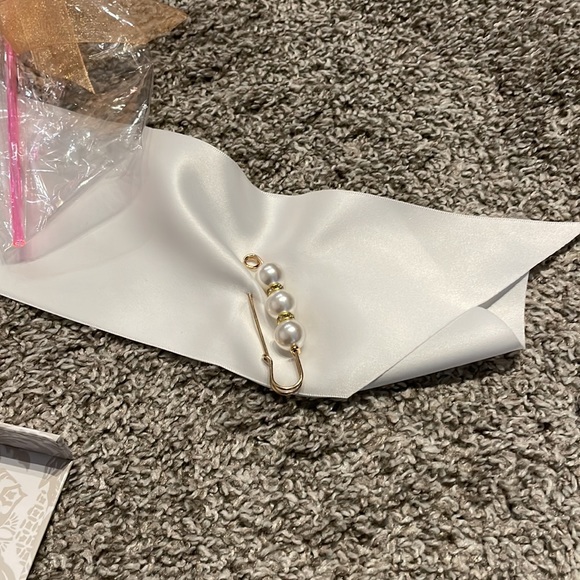 ✨BRAND NEW✨ Bride to Be Gear! - Picture 5 of 5